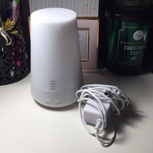 Essential oil diffuser